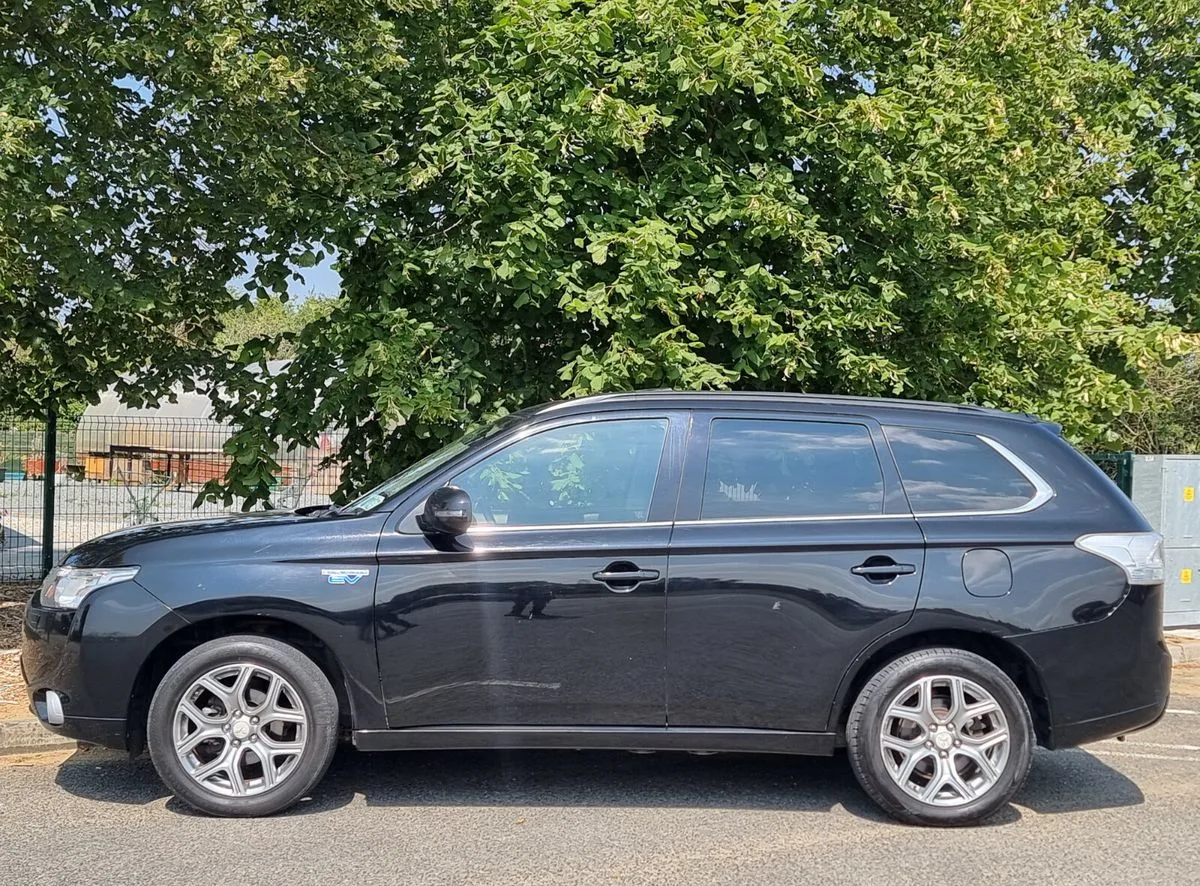 2015 Mitsubishi Outlander – photo 9