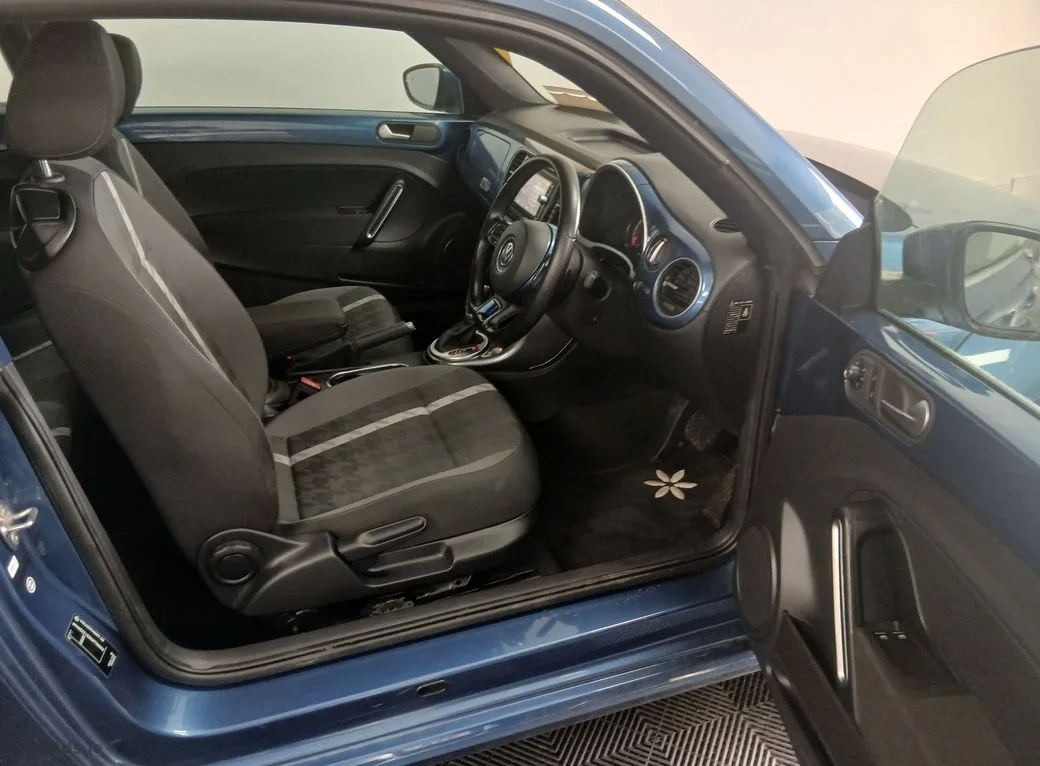 2018 Volkswagen Beetle – photo 6