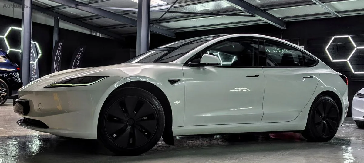 2024 Tesla Model 3 – photo 3