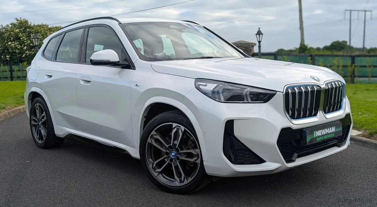 2023 BMW iX1 – photo 5