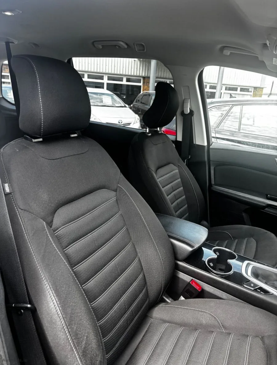 2020 Ford Galaxy – photo 6
