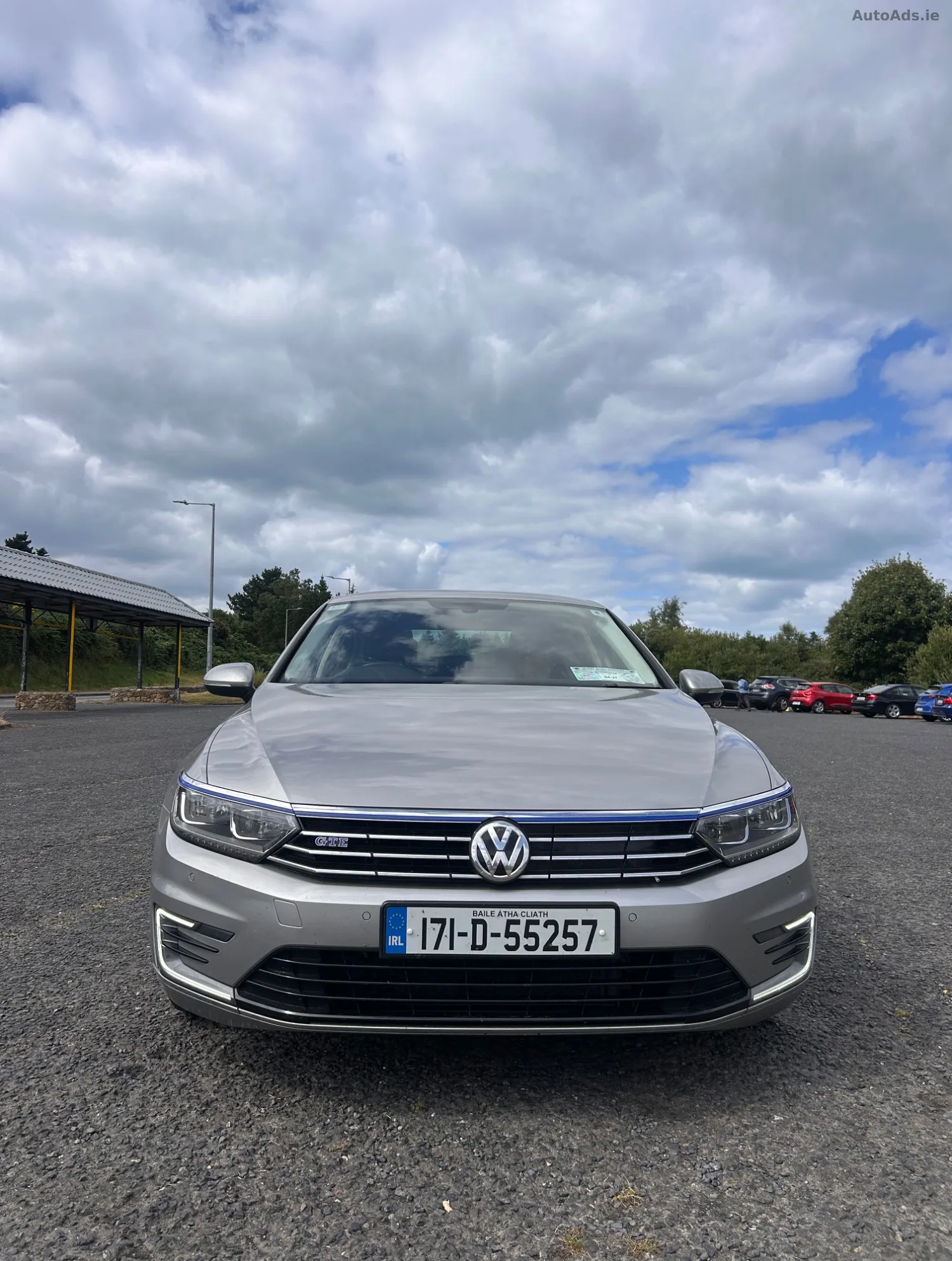 2017 Volkswagen Passat – photo 3