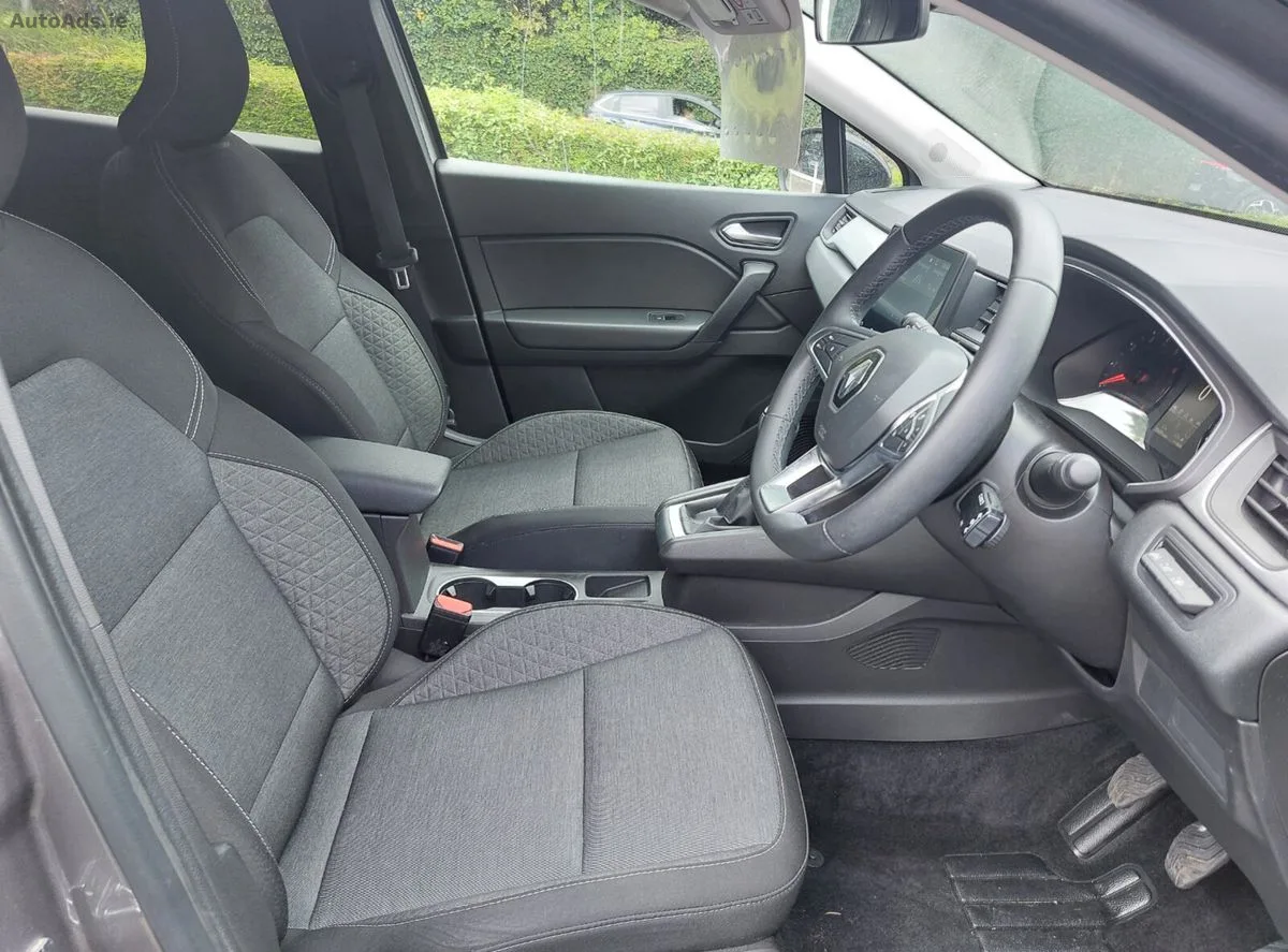 2023 Renault Captur – photo 12