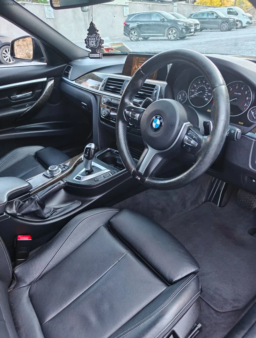 2016 BMW 3-Series – photo 12