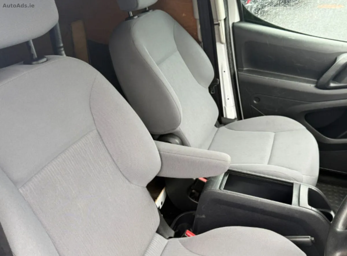 2016 Peugeot Partner – photo 7
