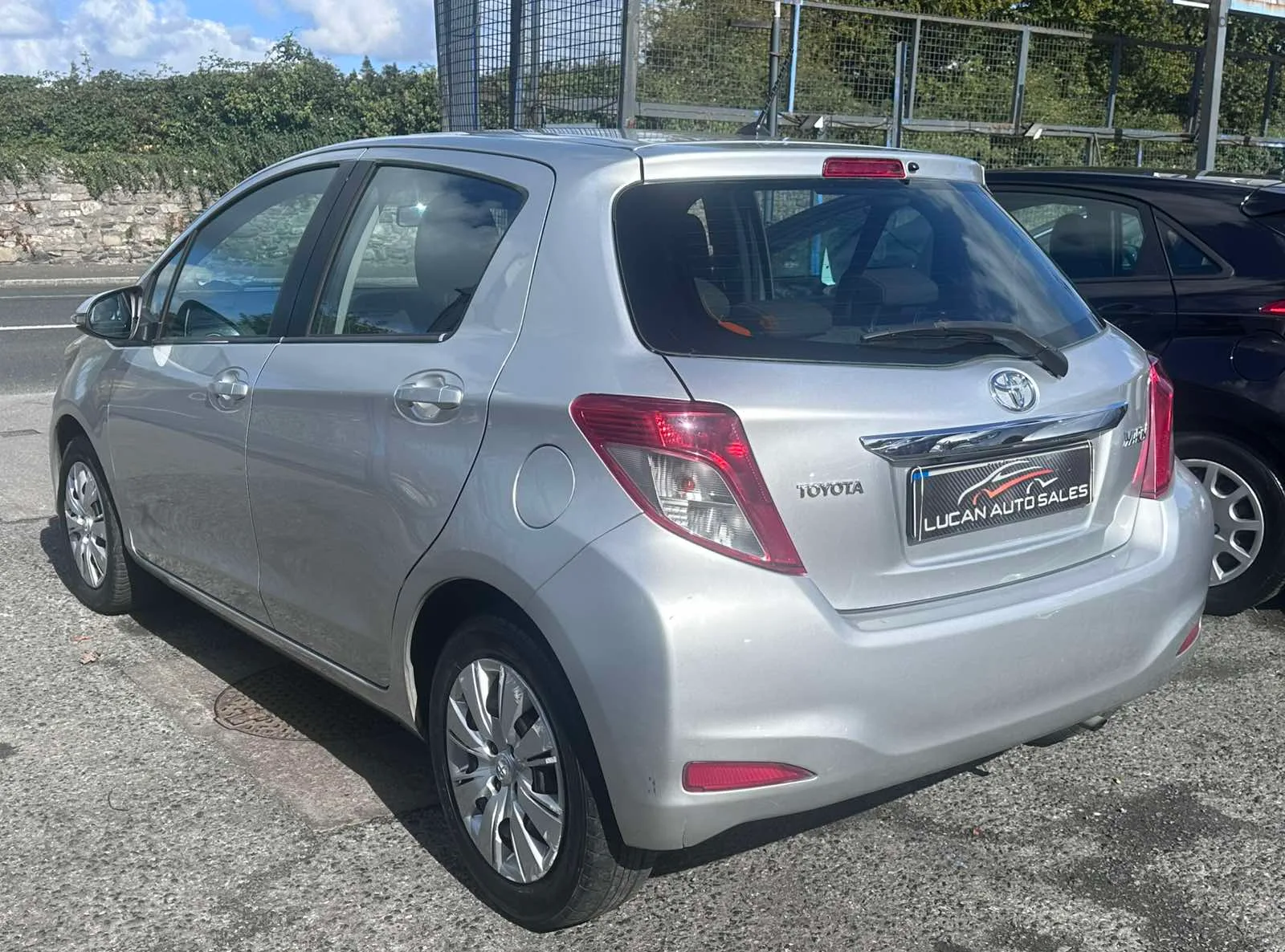 2012 Toyota Yaris – photo 3