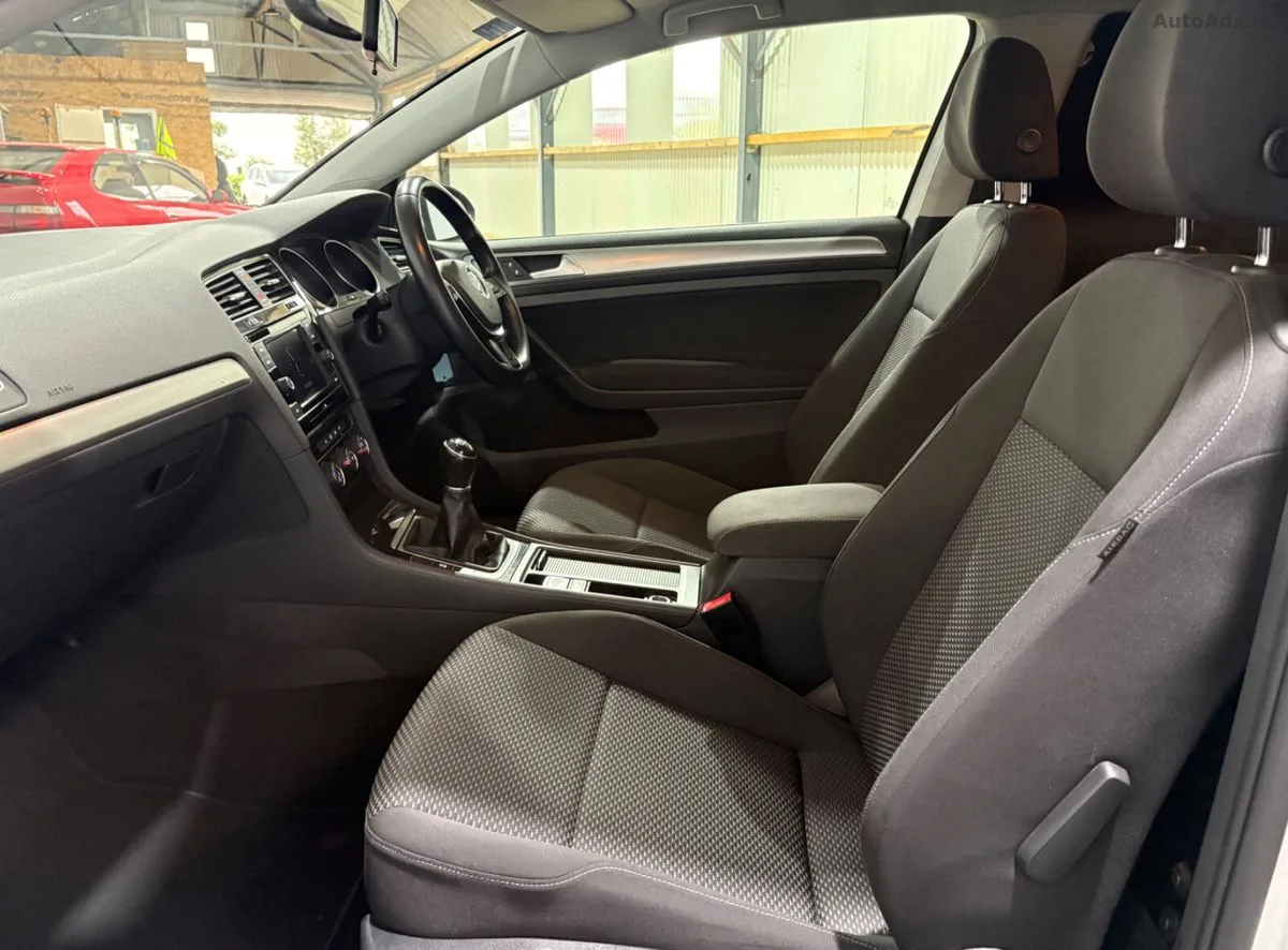 2019 Volkswagen Golf – photo 16