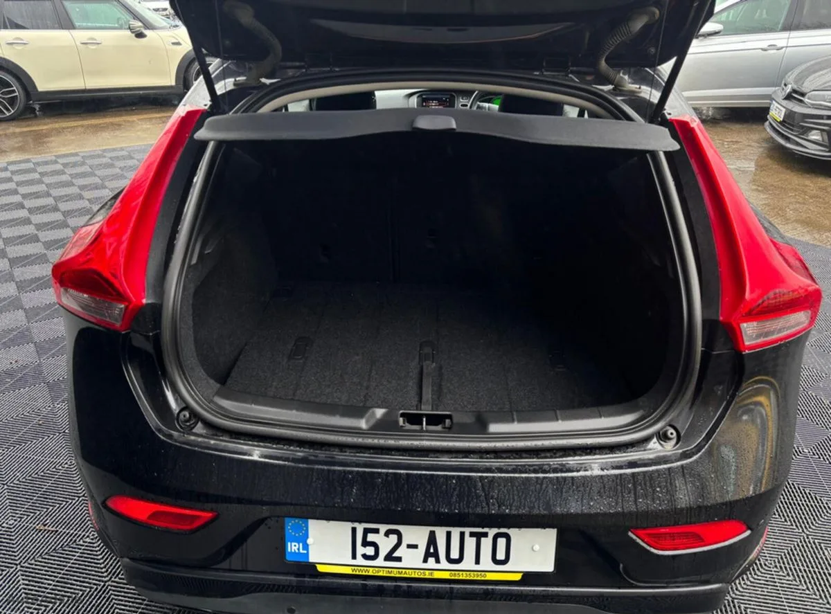 2015 Volvo V40 – photo 6