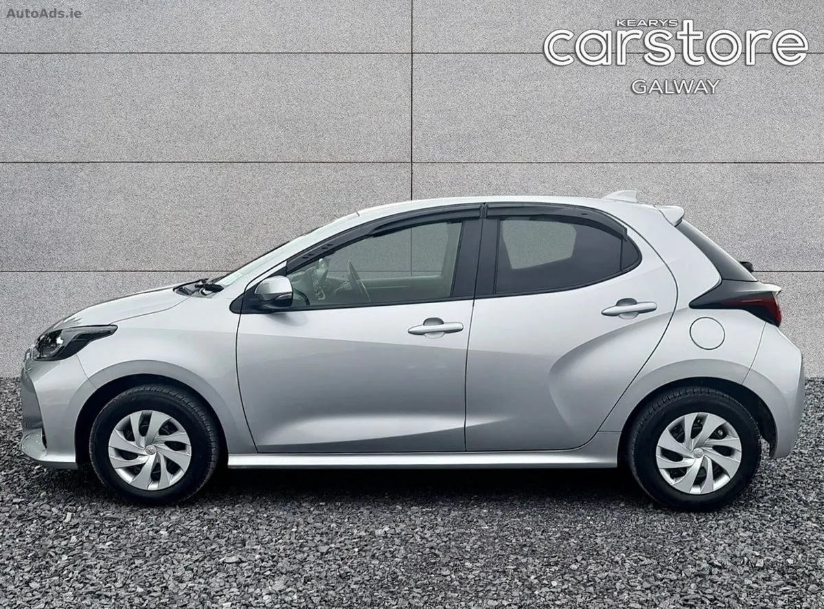 2022 Toyota Yaris – photo 6