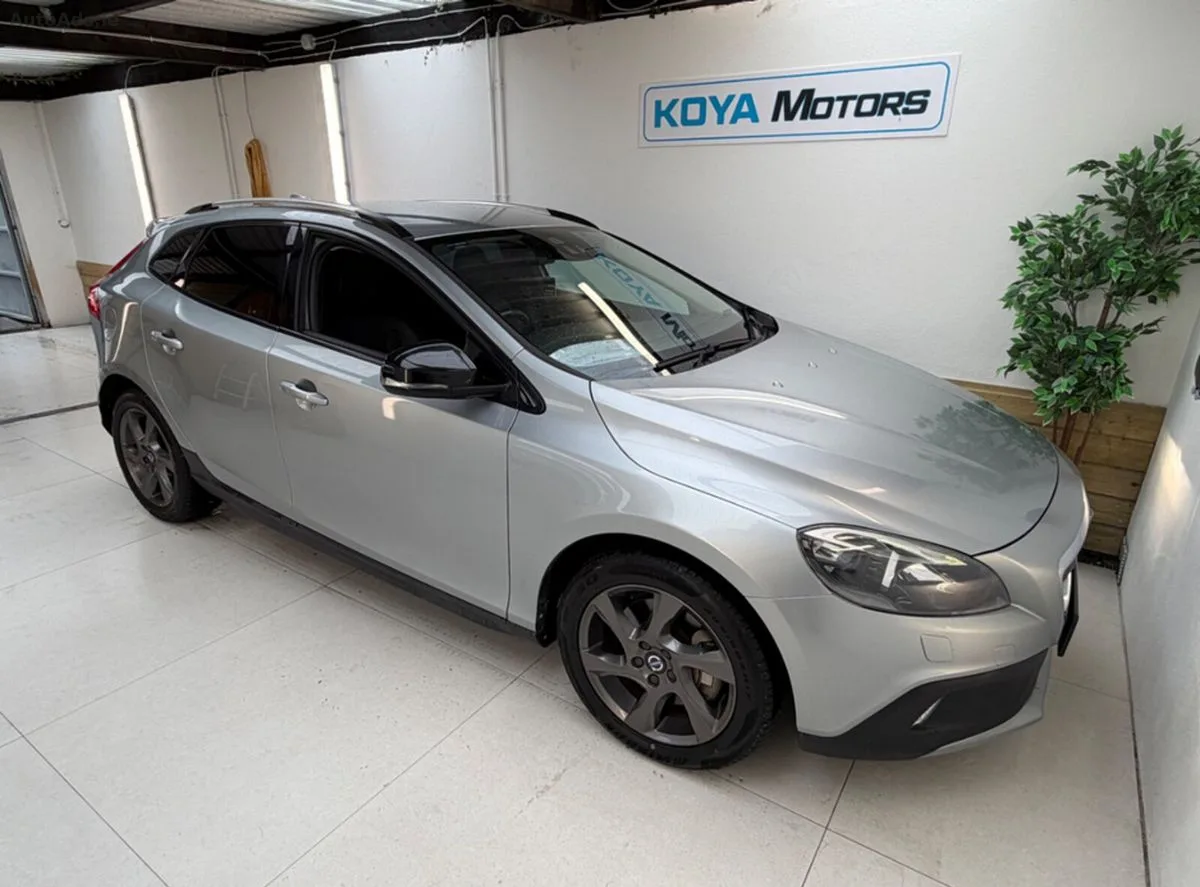 2016 Volvo V40 – photo 16