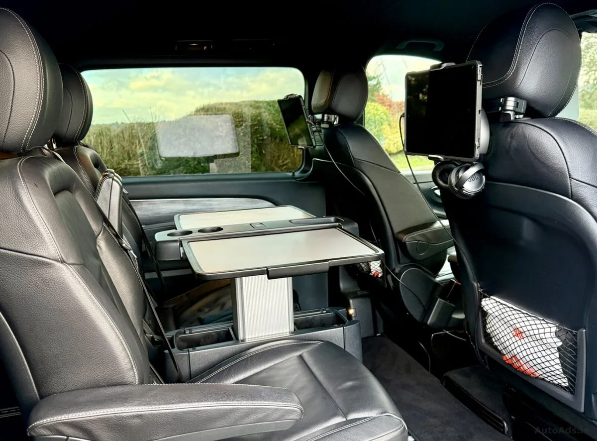 2021 Mercedes-Benz V-Class – photo 13