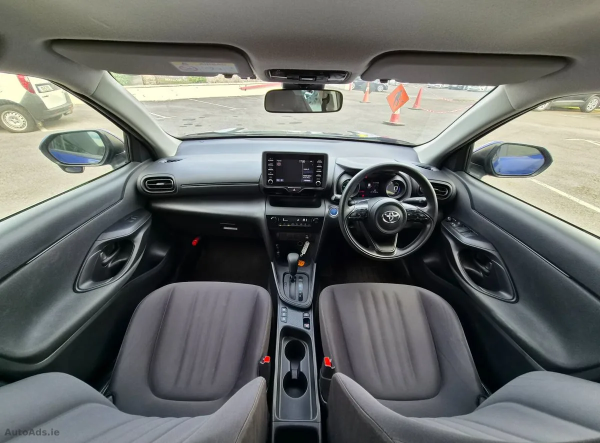 2022 Toyota Yaris Cross – photo 9
