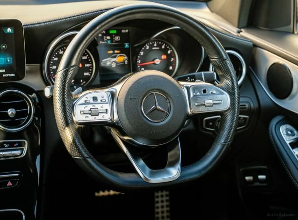 2022 Mercedes-Benz GLC – photo 8