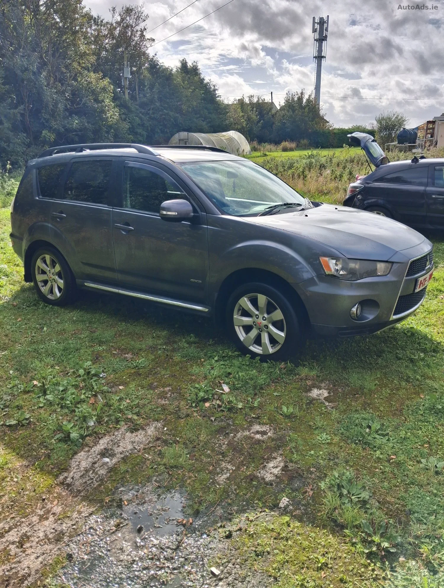 2011 Mitsubishi Outlander – photo 2