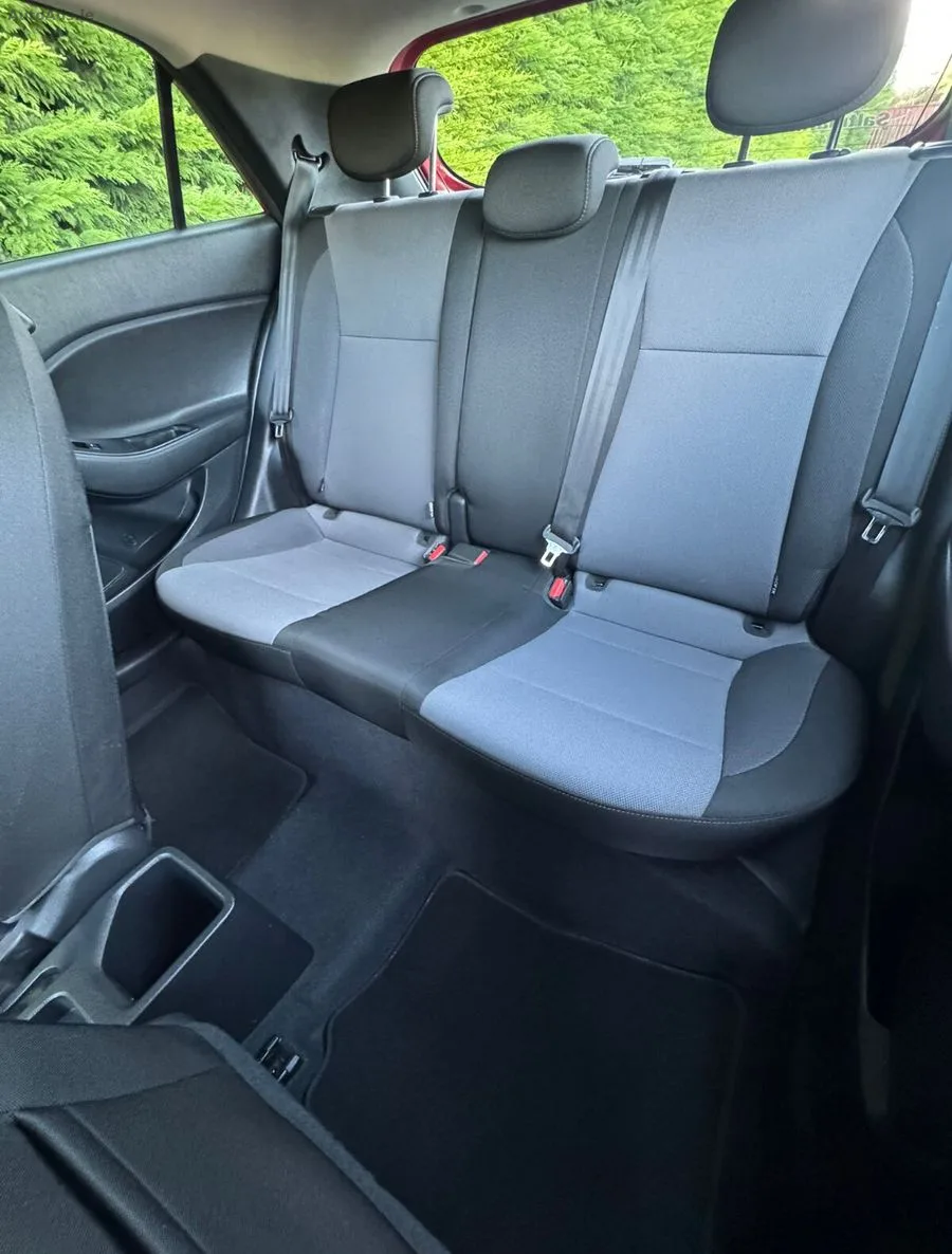 2018 Hyundai i20 – photo 19