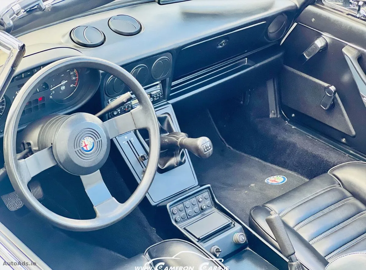 1989 Alfa Romeo Spider – photo 14