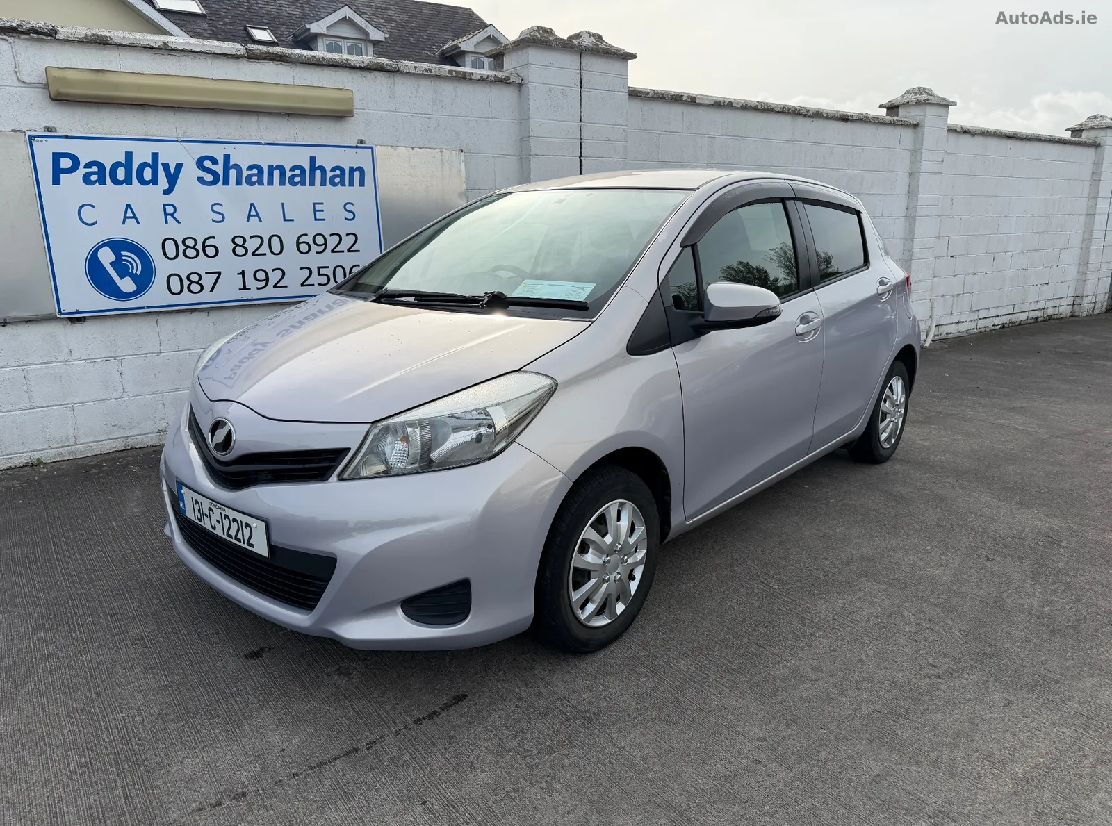 2013 Toyota Vitz – photo 3