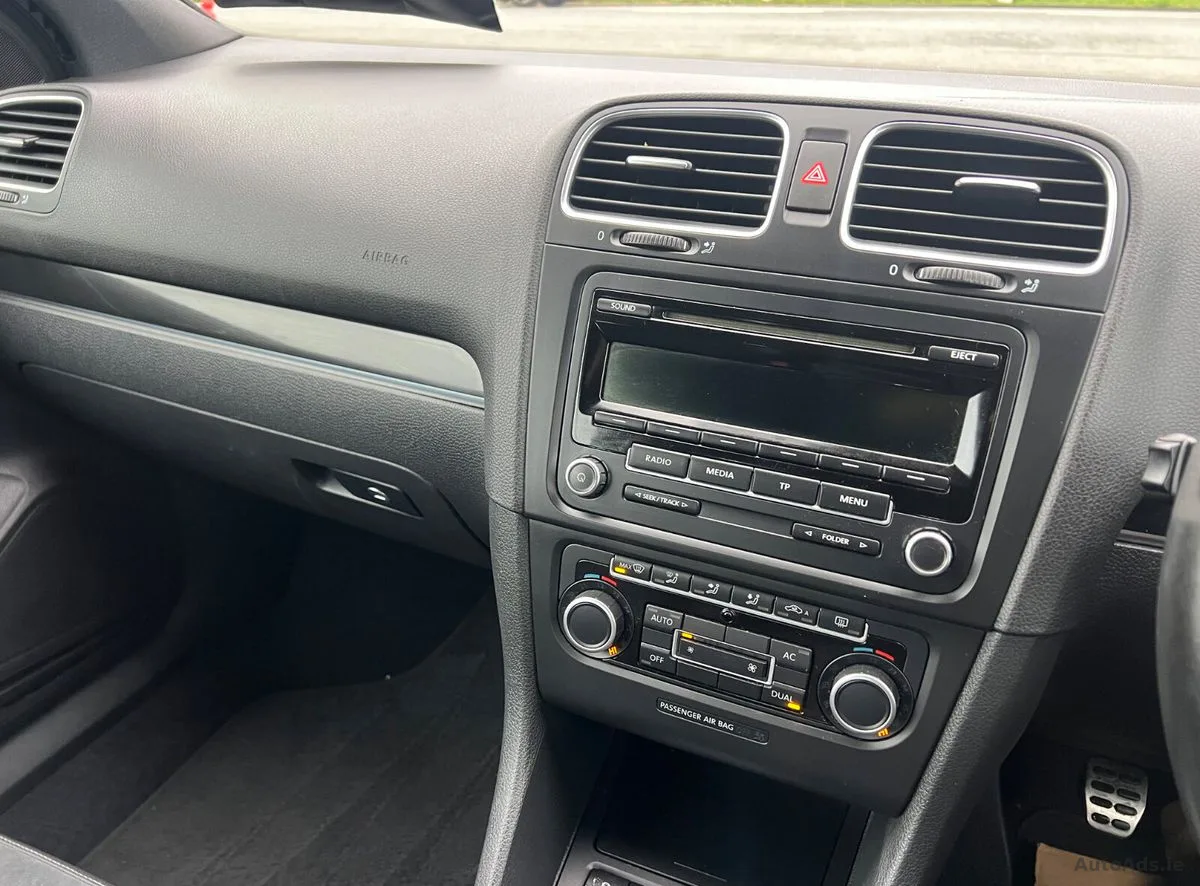 2011 Volkswagen Golf – photo 10