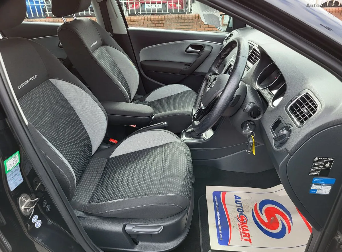 2015 Volkswagen Polo – photo 15