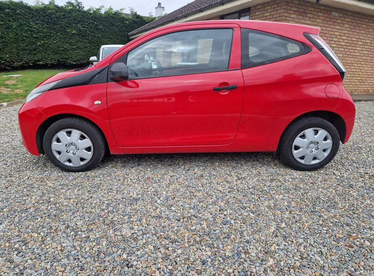 2015 Toyota Aygo – photo 6