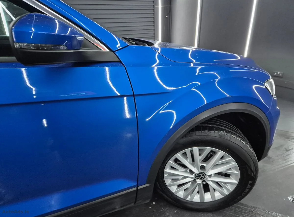 2021 Volkswagen T-Roc – photo 4