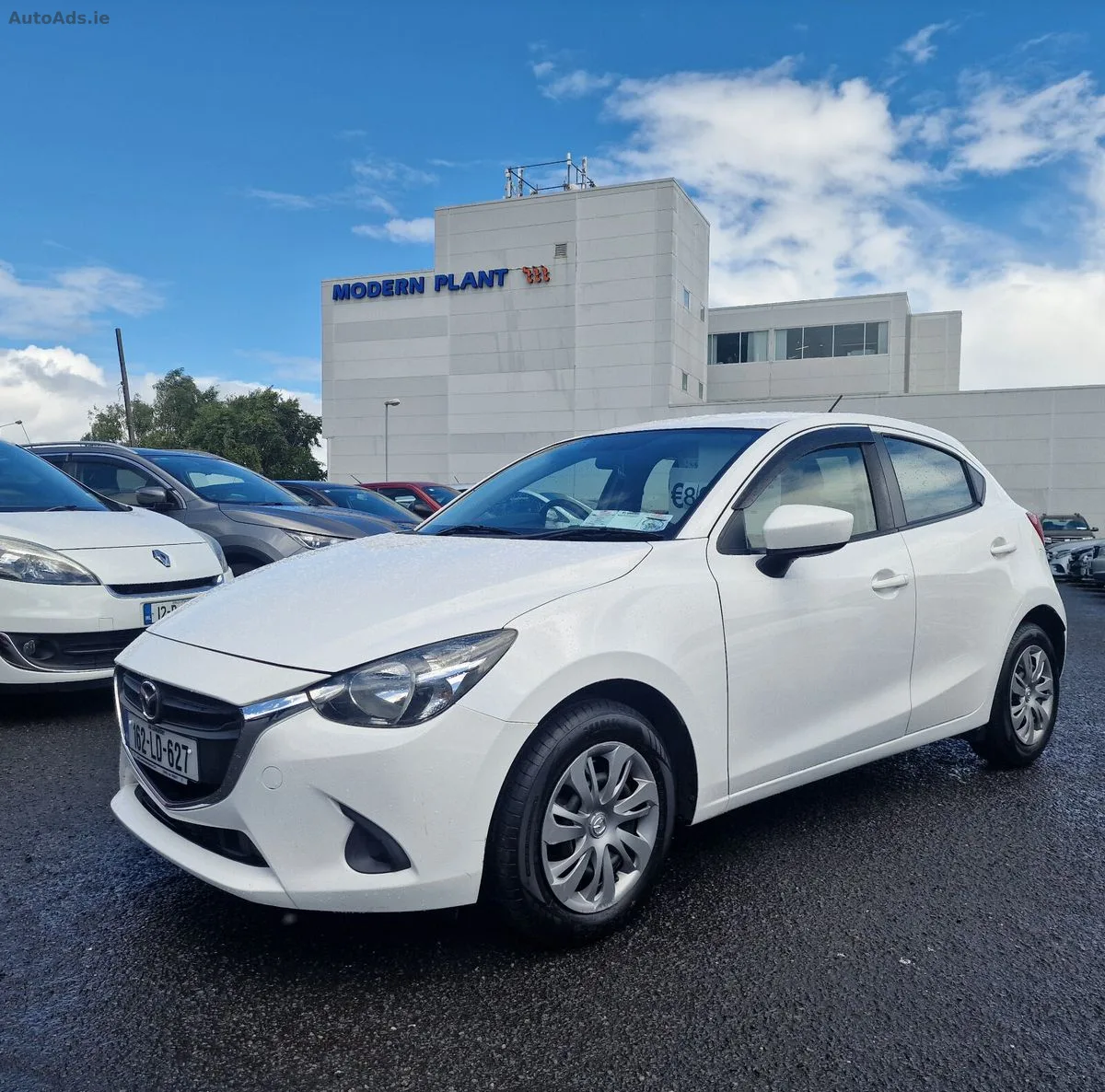 2016 Mazda Demio