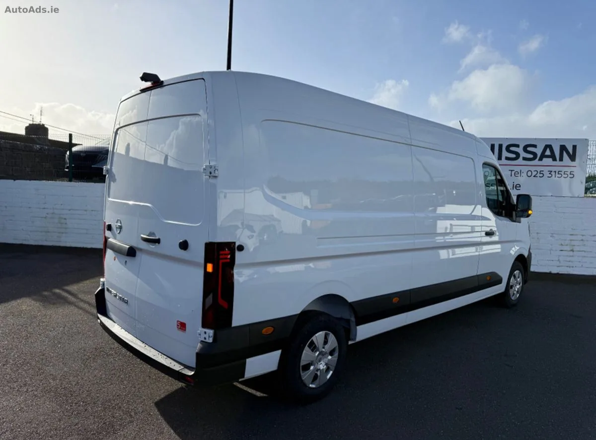 2026 Nissan Interstar – photo 19