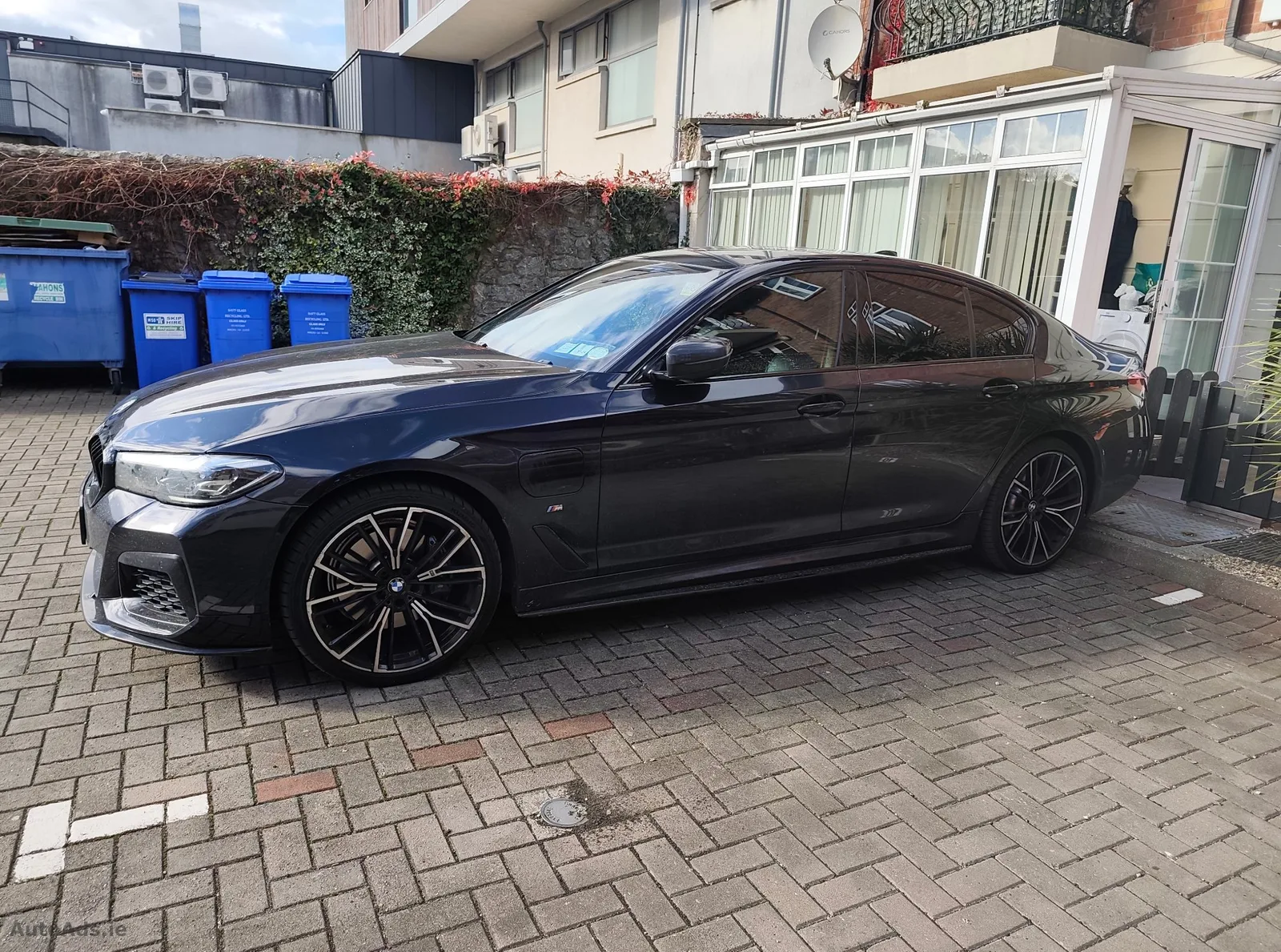 2021 BMW 5 Series – photo 7