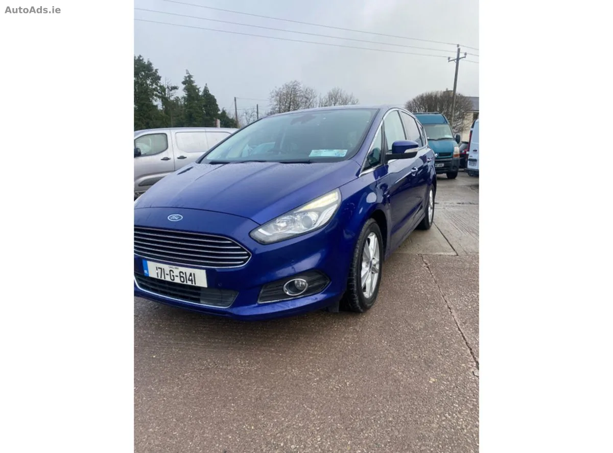 2017 Ford S-Max