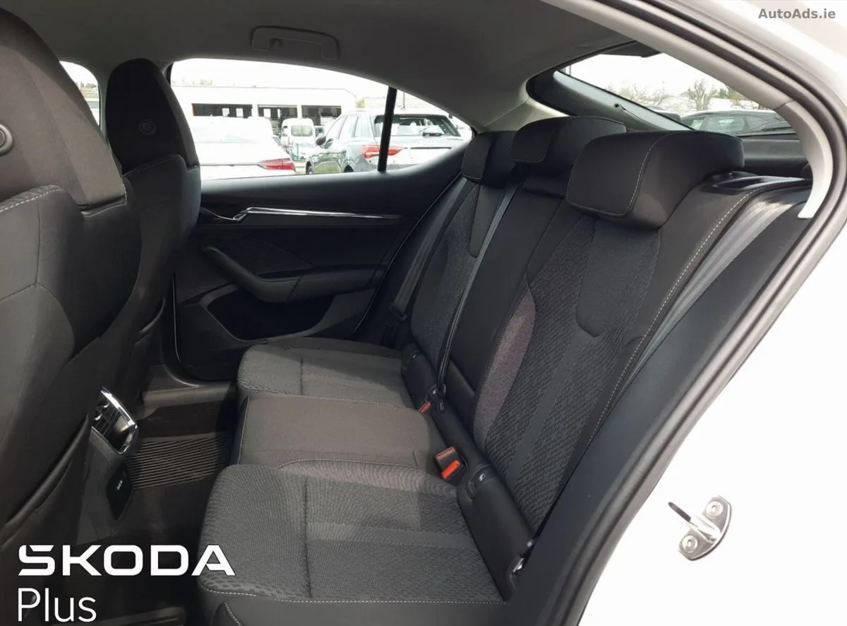 2024 Skoda Octavia – photo 7