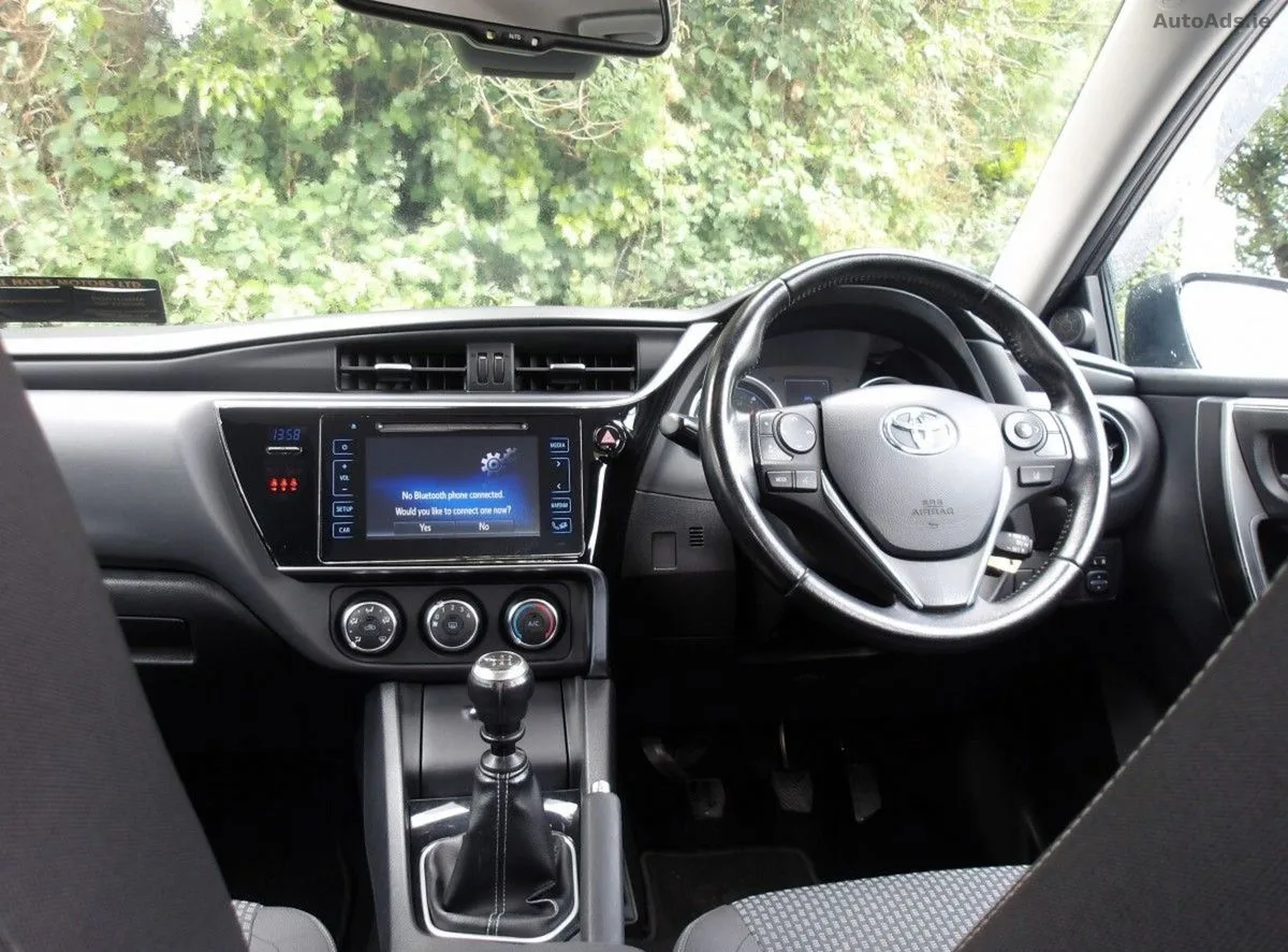 2017 Toyota Corolla – photo 5