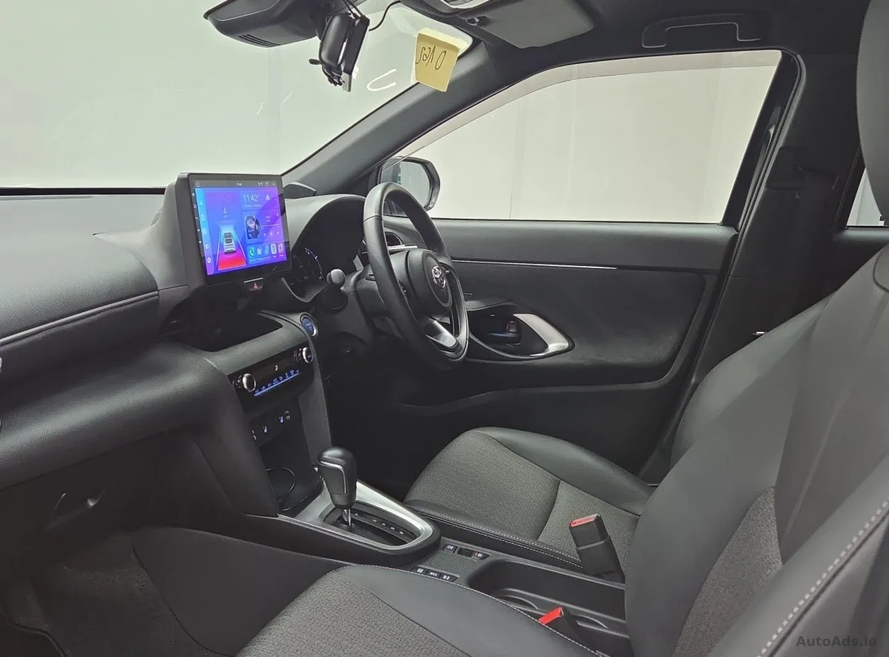 2023 Toyota Yaris Cross – photo 4