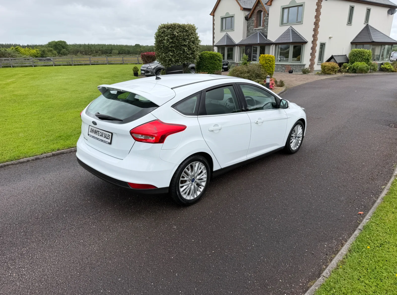 2016 Ford Focus – photo 5