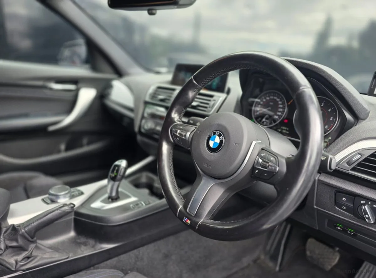 2017 BMW 1-Series – photo 2