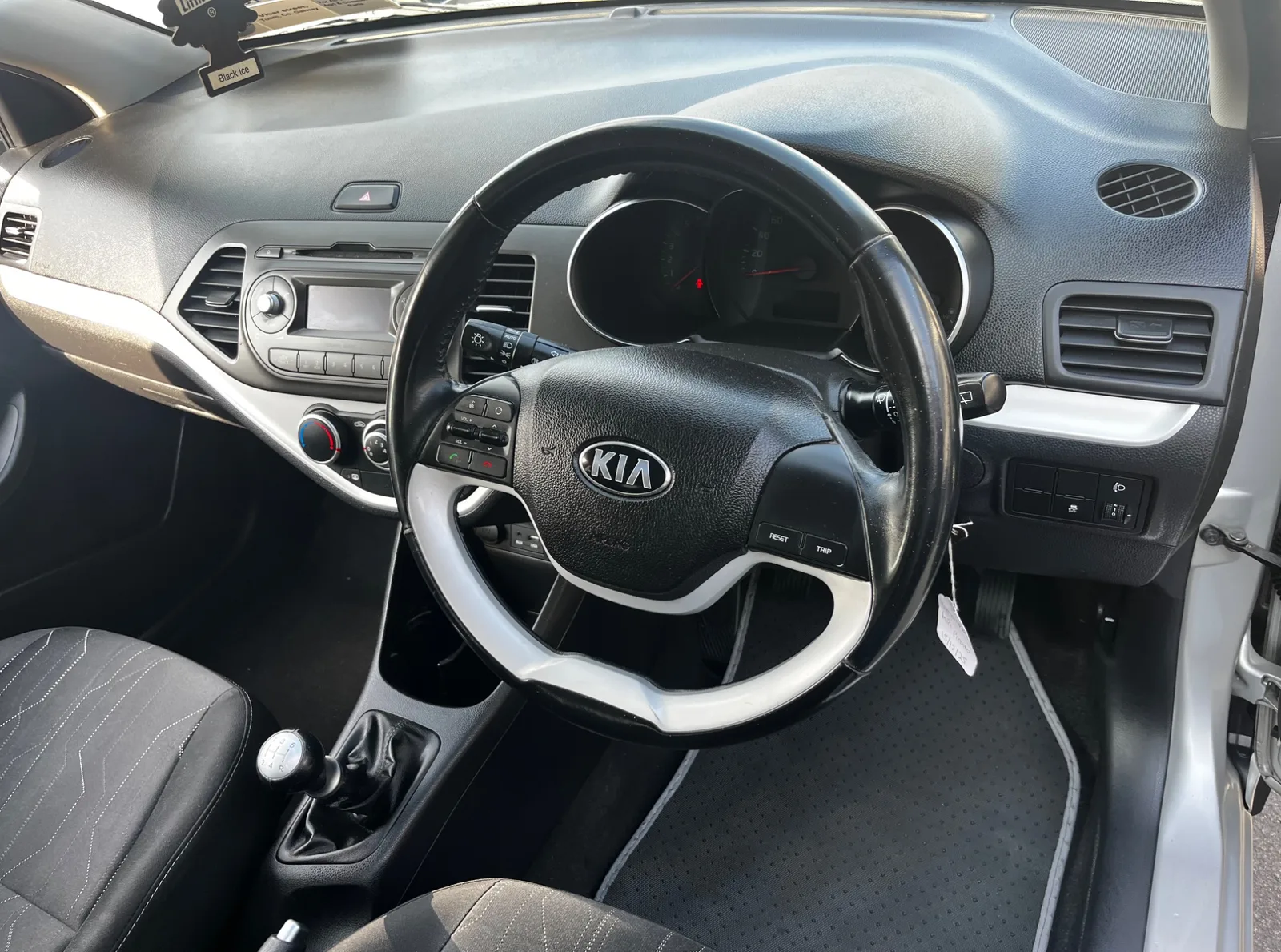 2017 Kia Picanto – photo 6