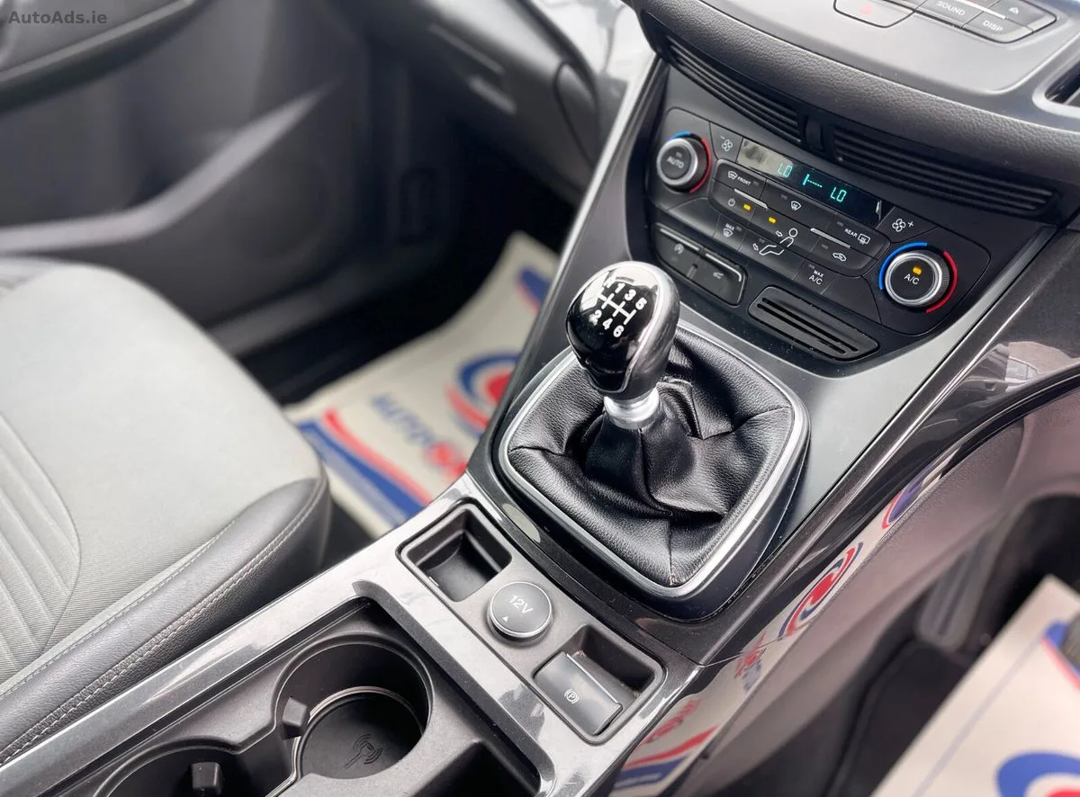 2017 Ford Kuga – photo 13
