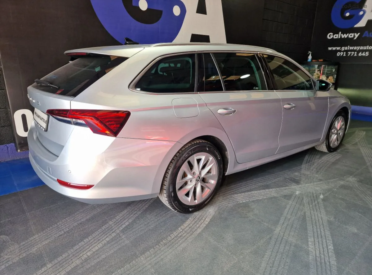 2020 Skoda Octavia – photo 10