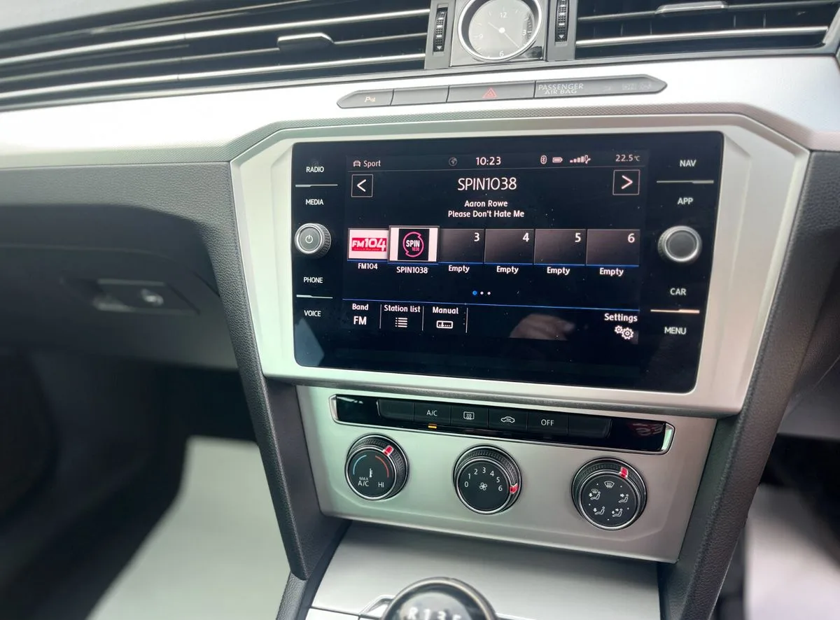2018 Volkswagen Passat – photo 11
