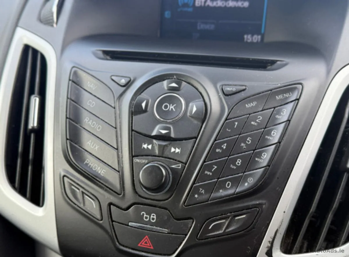 2015 Ford Focus – photo 11