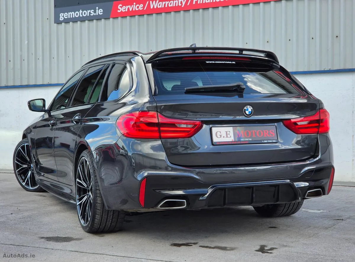 2019 BMW 5-Series – photo 11