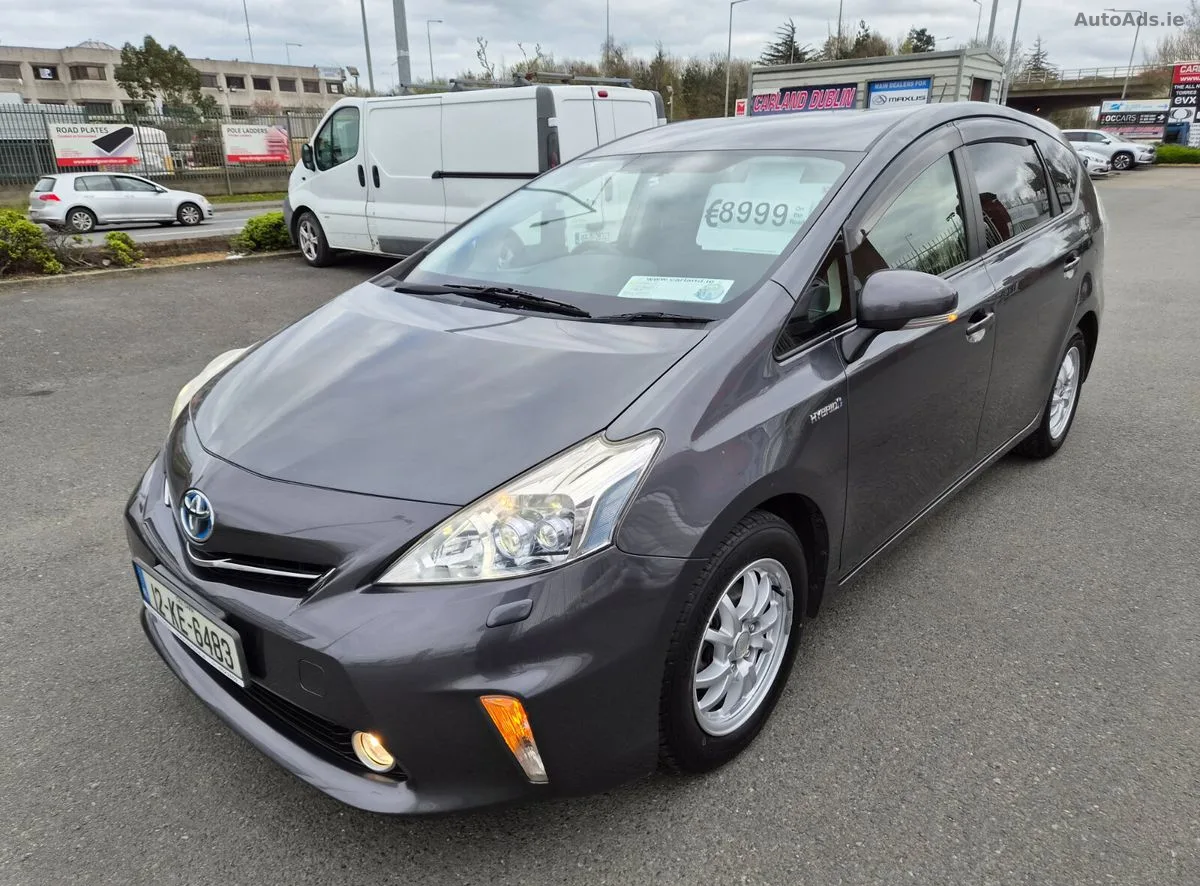 2012 Toyota Prius – photo 10