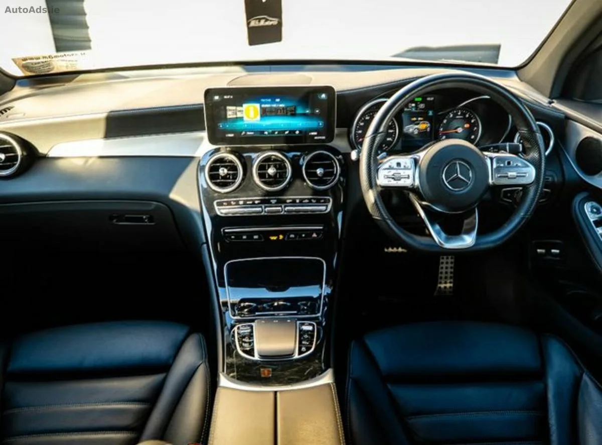 2022 Mercedes-Benz GLC – photo 7