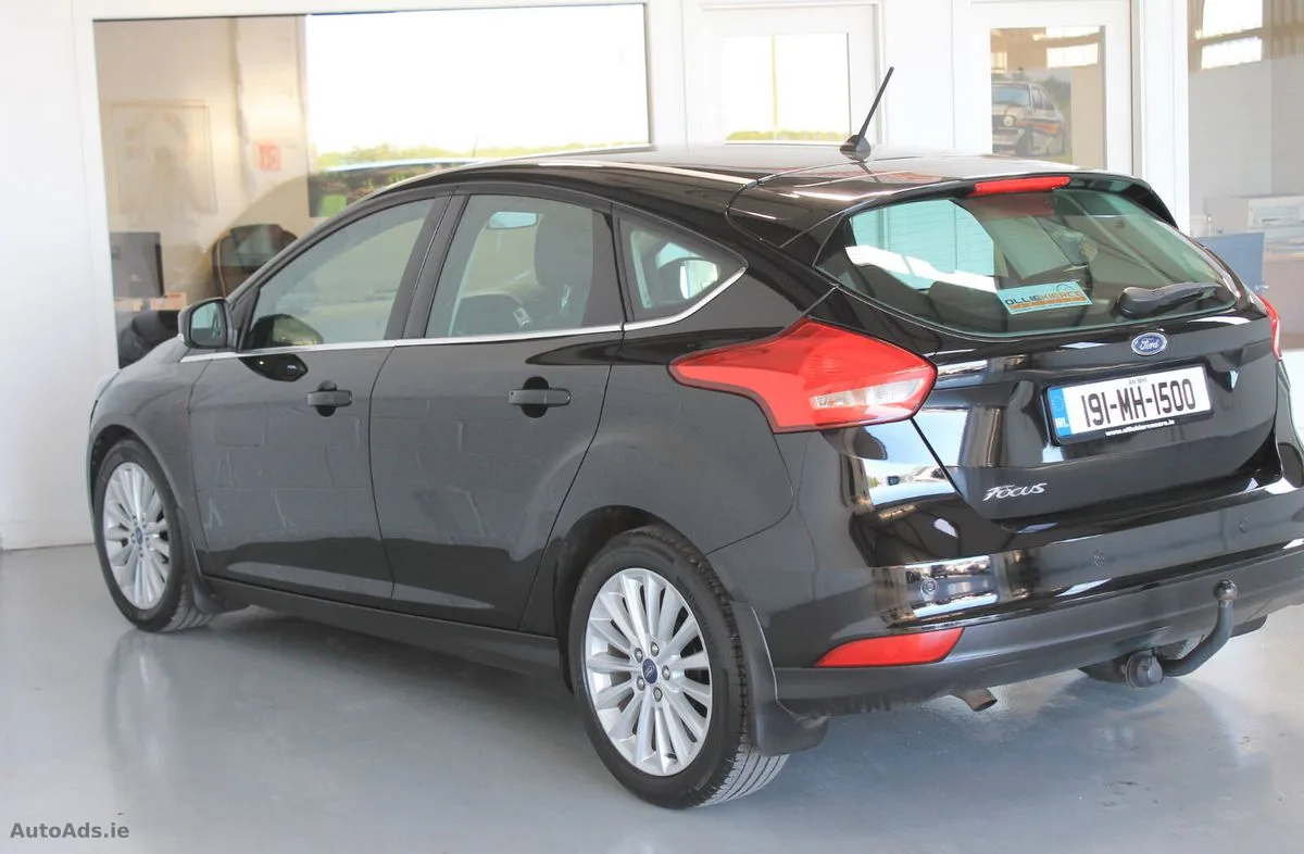 2019 Ford Focus – photo 8