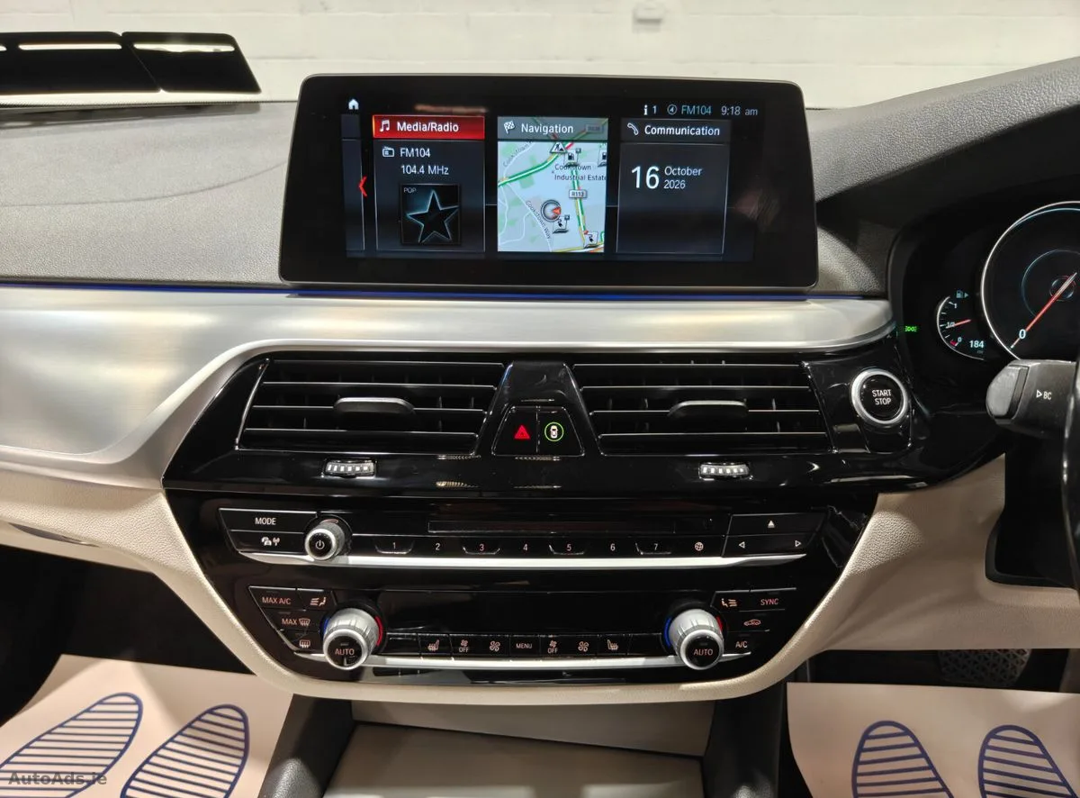 2017 BMW 5-Series – photo 16