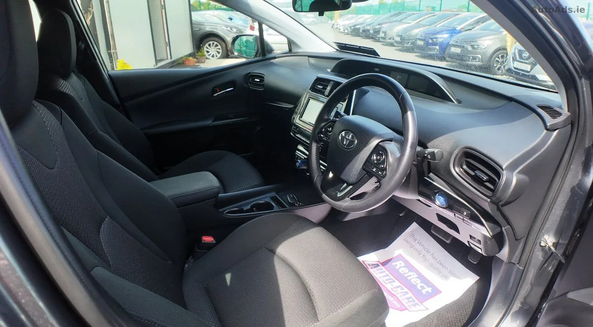 2020 Toyota Prius – photo 11