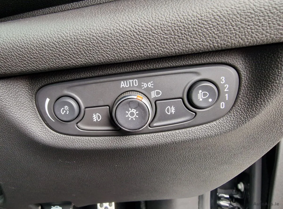 2018 Opel Insignia – photo 20