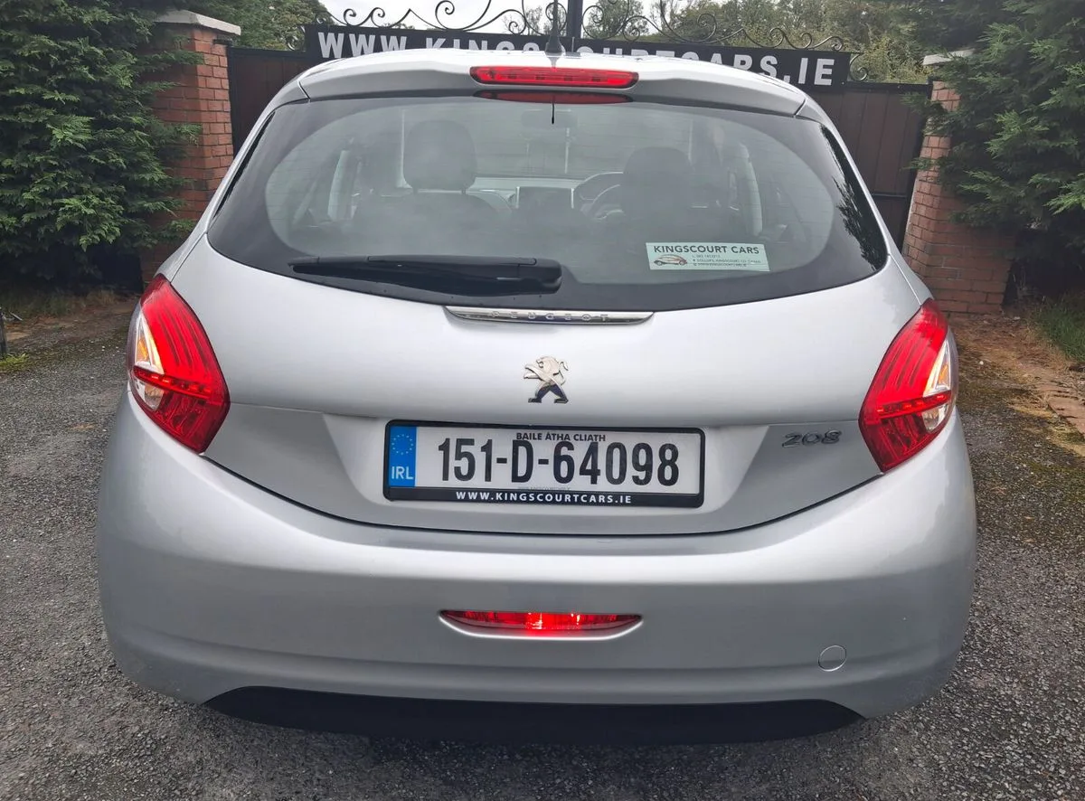 2015 Peugeot 208 – photo 15