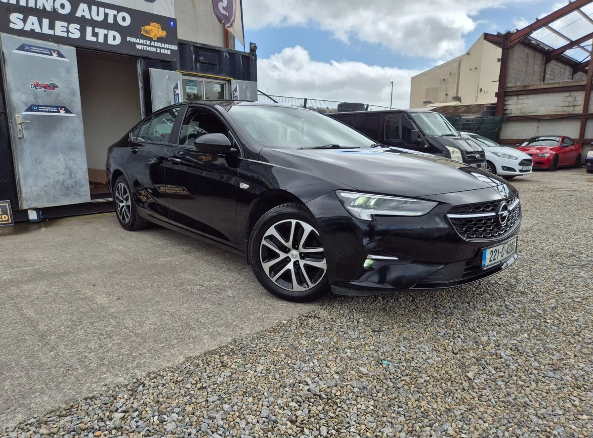 2022 Opel Insignia