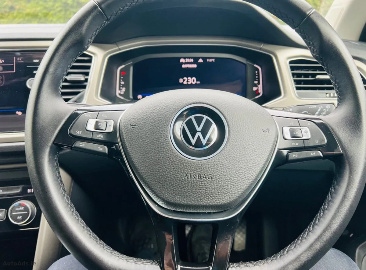 2022 Volkswagen T-Roc – photo 18