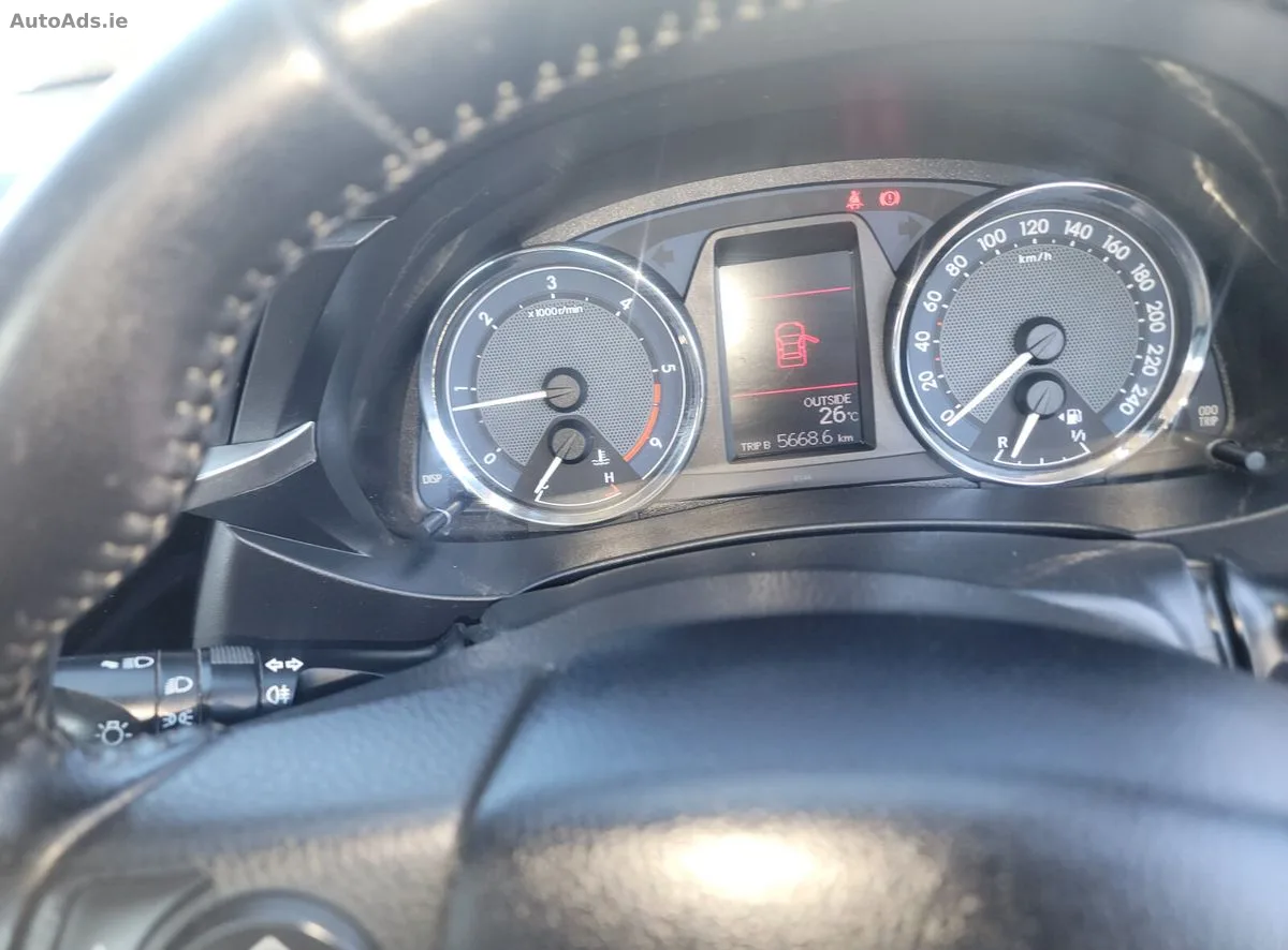 2015 Toyota Corolla – photo 14